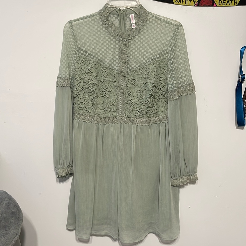 Large green dress